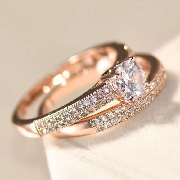 NEW! Dainty “Chloe” 18K RG Engagement Ring Set 💎 - Picture 2 of 8